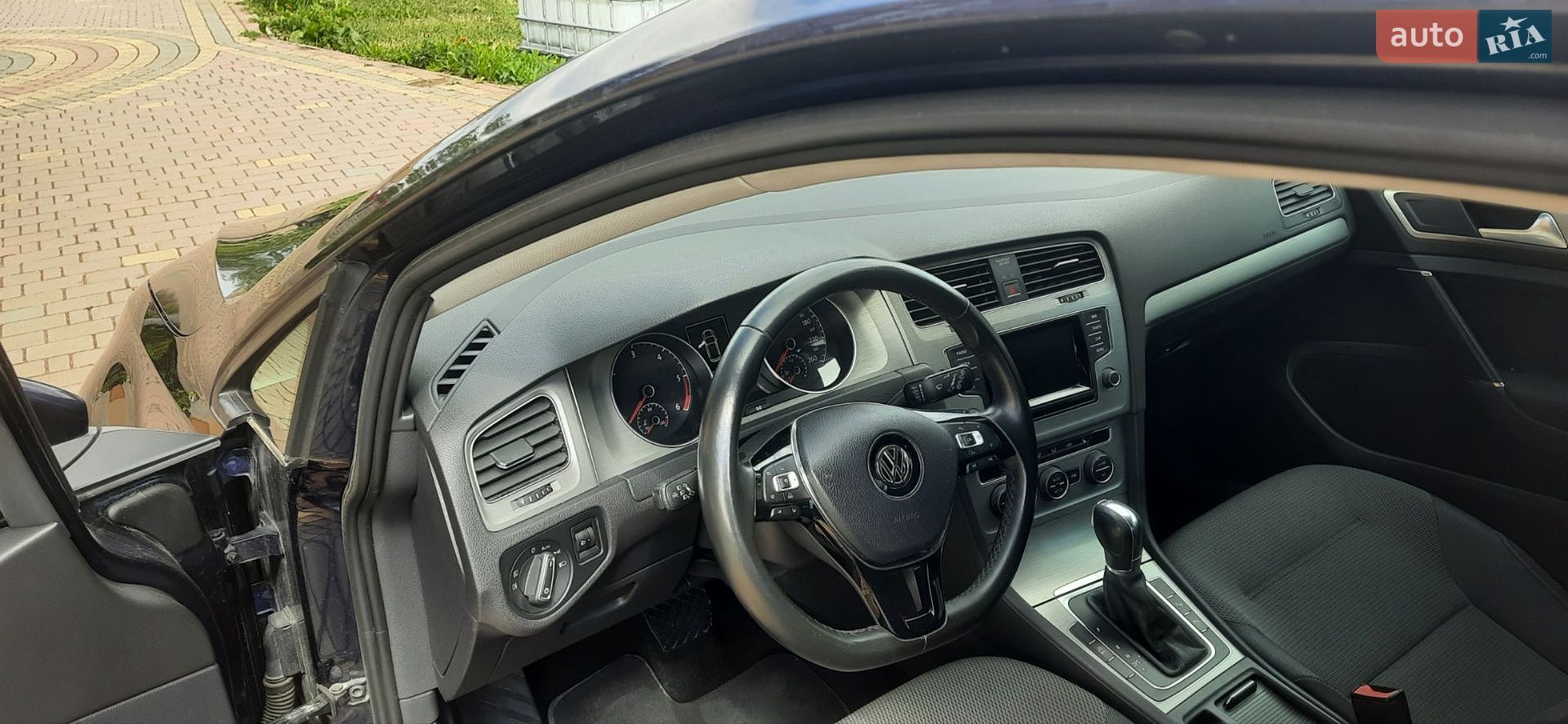 Volkswagen Golf 2013 VIN WVWZZZAUZEW230099 фото оголошення 21 з 67