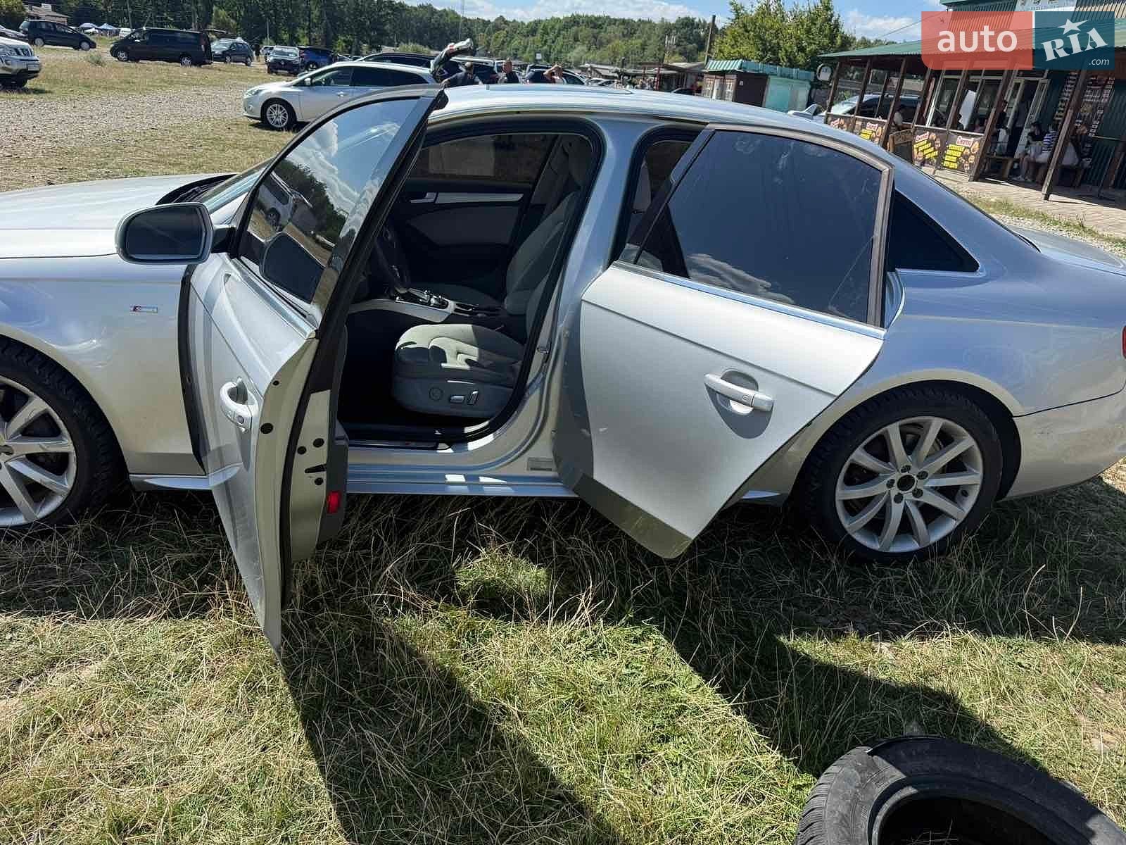 Audi A4 2013 VIN WAUBFAFLXEA080873 фото оголошення 7 з 10