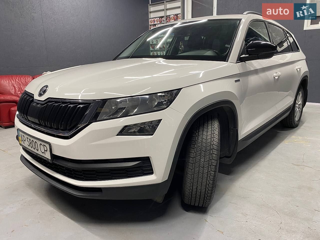 Skoda Kodiaq 2018 VIN TMBLD4NS5JB400497 фото оголошення 3 з 26