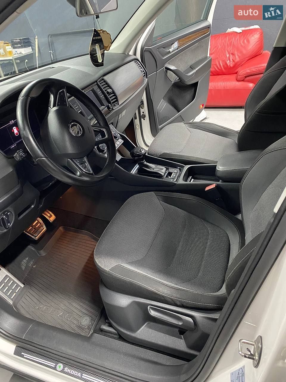 Skoda Kodiaq 2018 VIN TMBLD4NS5JB400497 фото оголошення 13 з 26