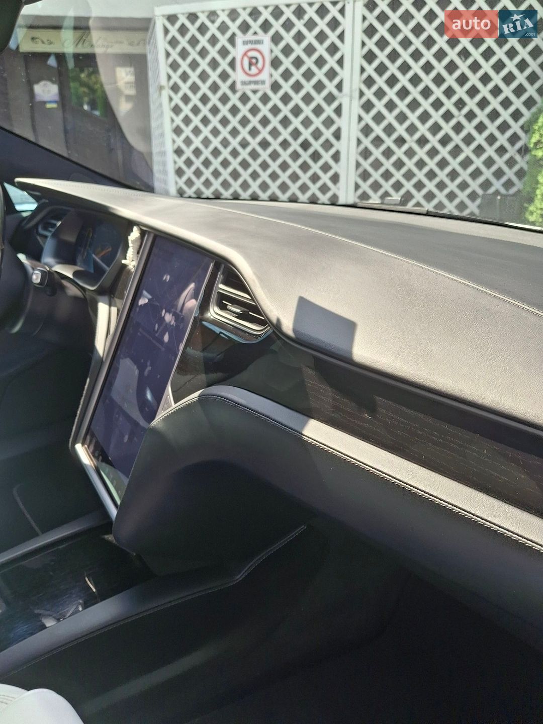 Tesla Model S 2020 VIN 5YJSA1E22LF412724 фото оголошення 32 з 52