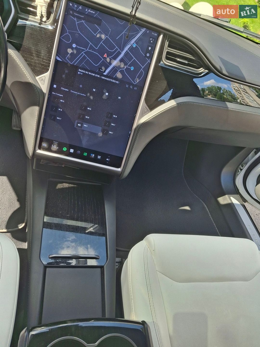 Tesla Model S 2020 VIN 5YJSA1E22LF412724 фото оголошення 39 з 52