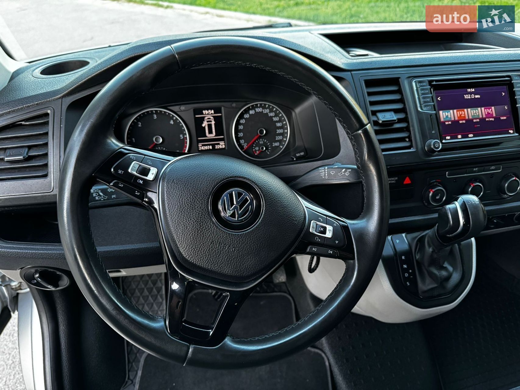 Volkswagen Transporter 2019 VIN WV1ZZZ7HZKX025813 фото оголошення 33 з 57
