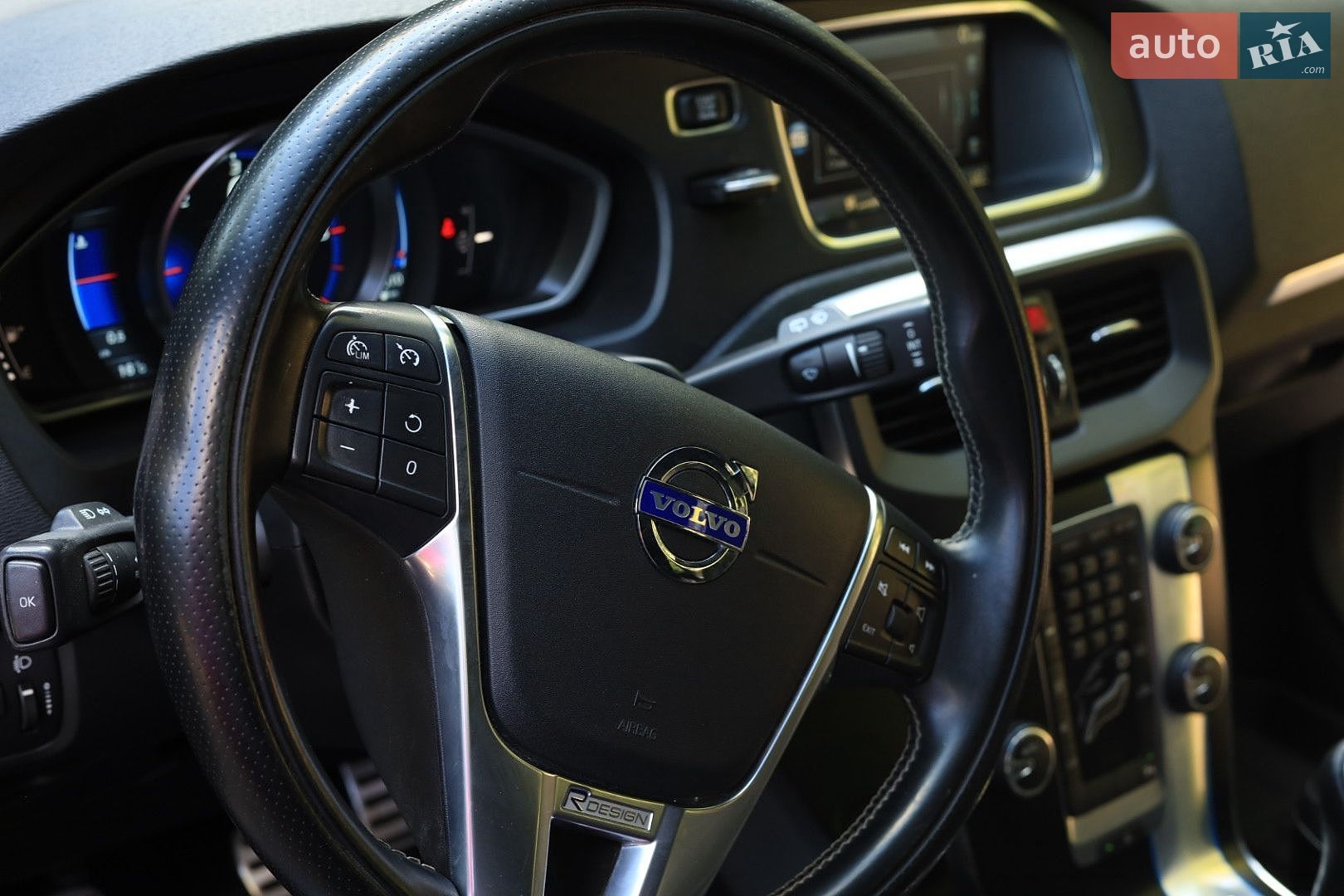 Volvo V40 2013 VIN YV1MV8461D2054411 фото оголошення 11 з 50