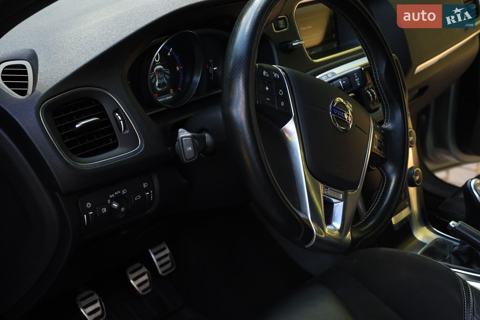Volvo V40 2013 VIN YV1MV8461D2054411 фото оголошення 12 з 50