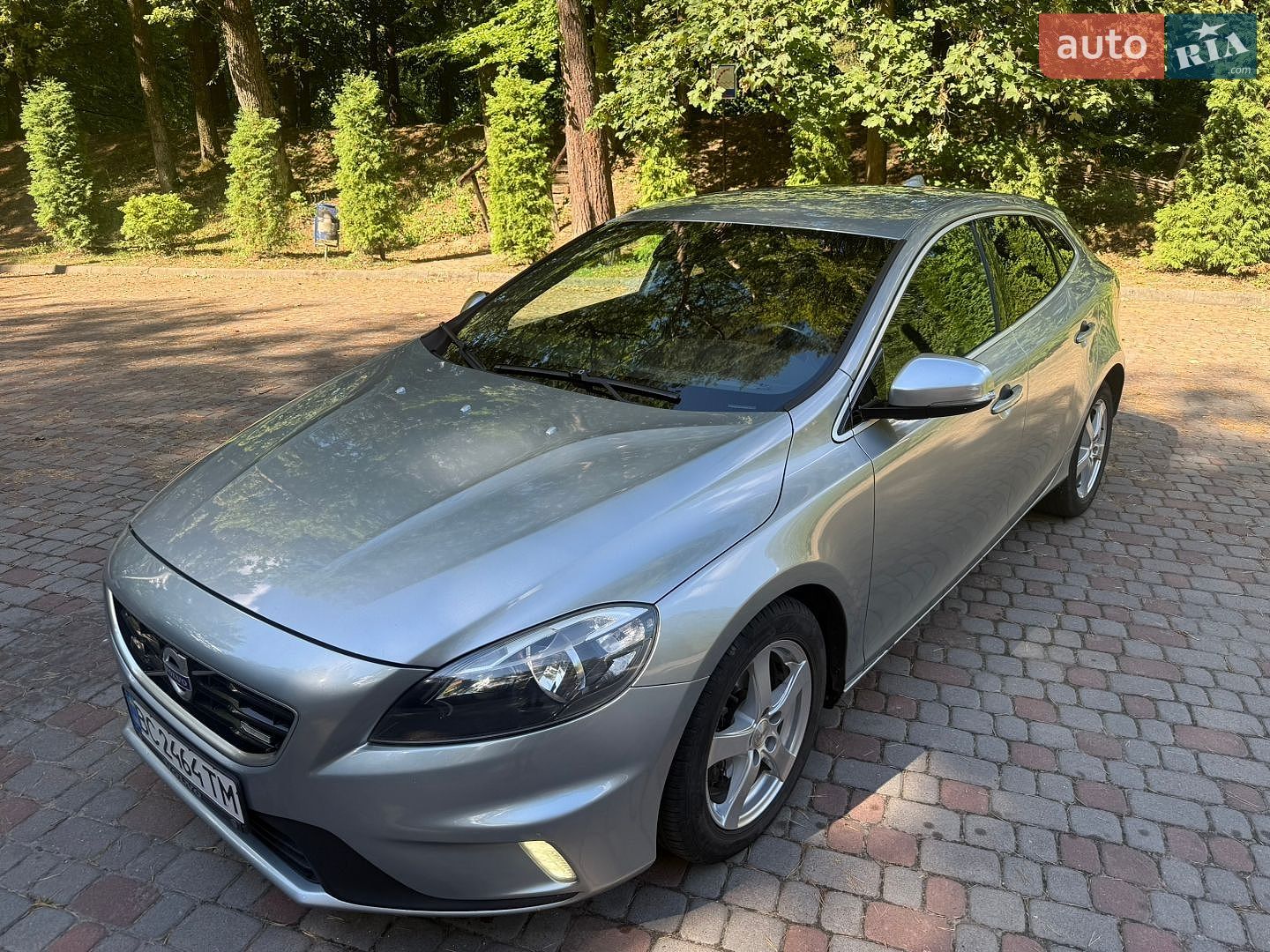 Volvo V40 2013 VIN YV1MV8461D2054411 фото оголошення 32 з 50