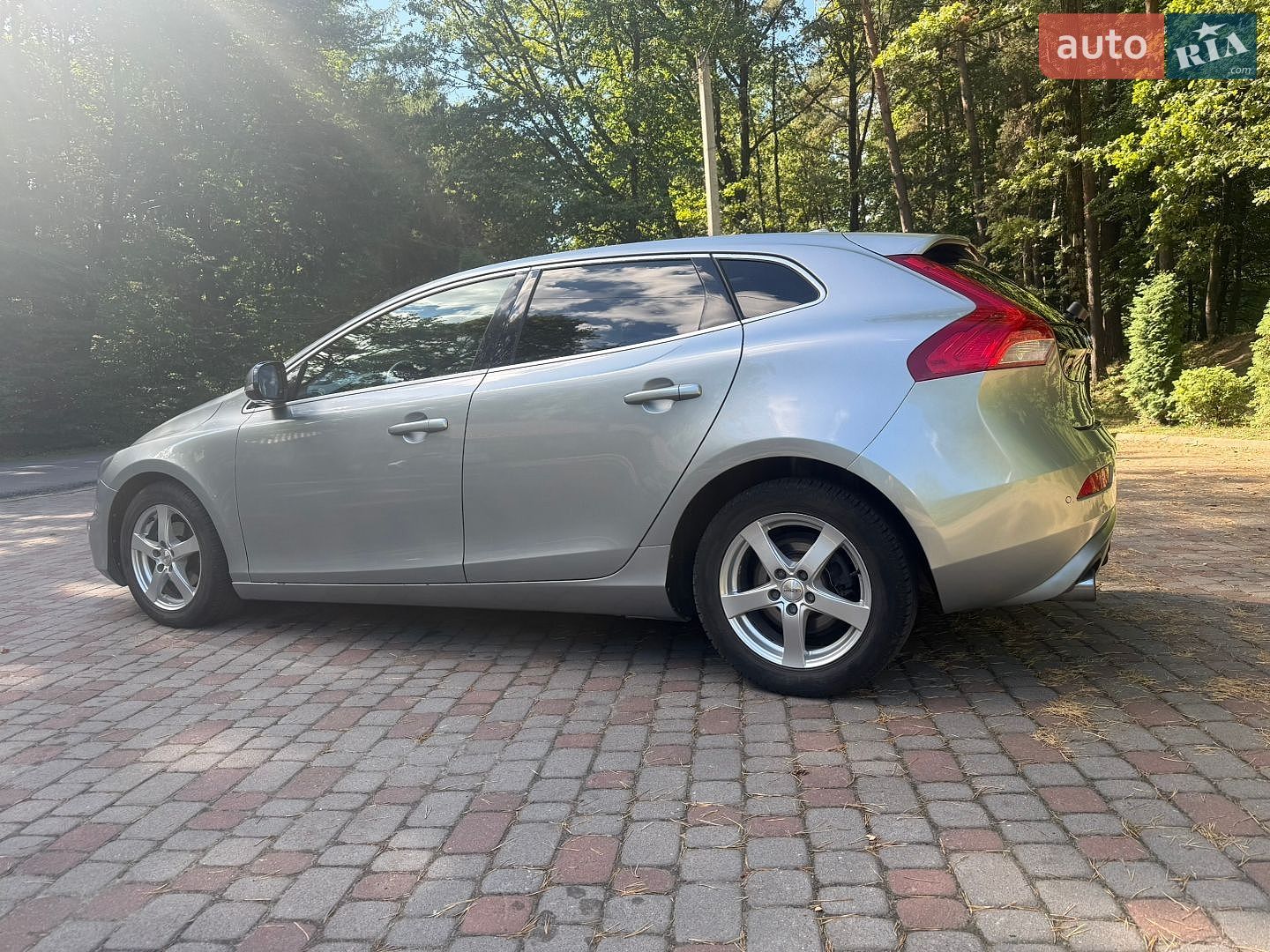 Volvo V40 2013 VIN YV1MV8461D2054411 фото оголошення 40 з 50