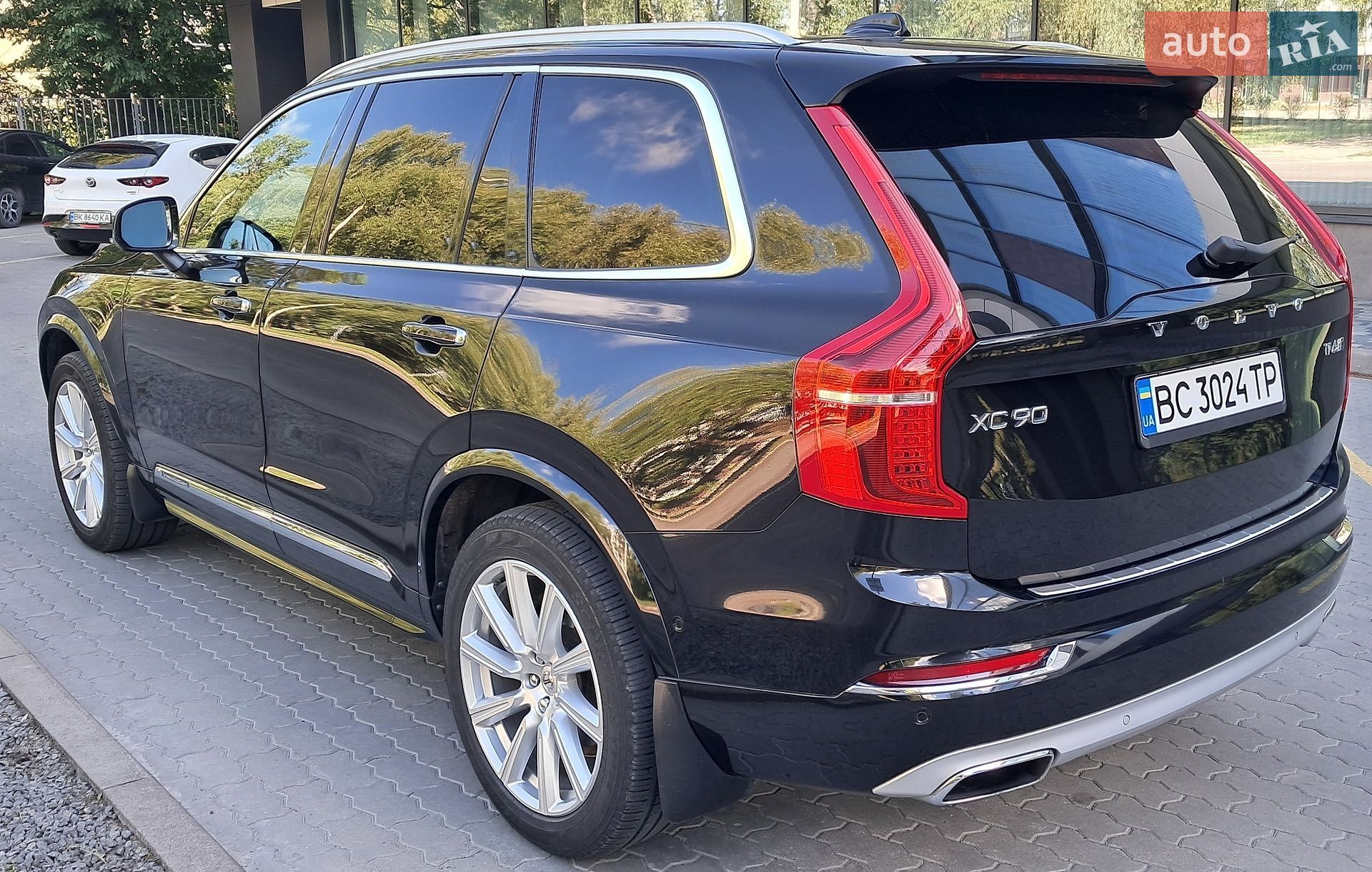 Volvo Xc90 2018 VIN YV4A22PL5J1366068 фото оголошення 6 з 52
