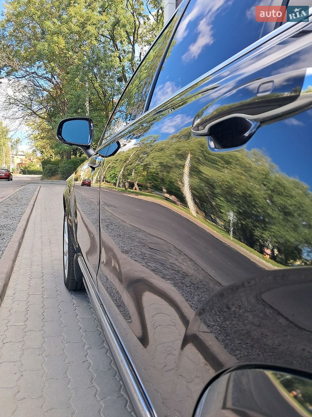 Volvo Xc90 2018 VIN YV4A22PL5J1366068 фото оголошення 17 з 52