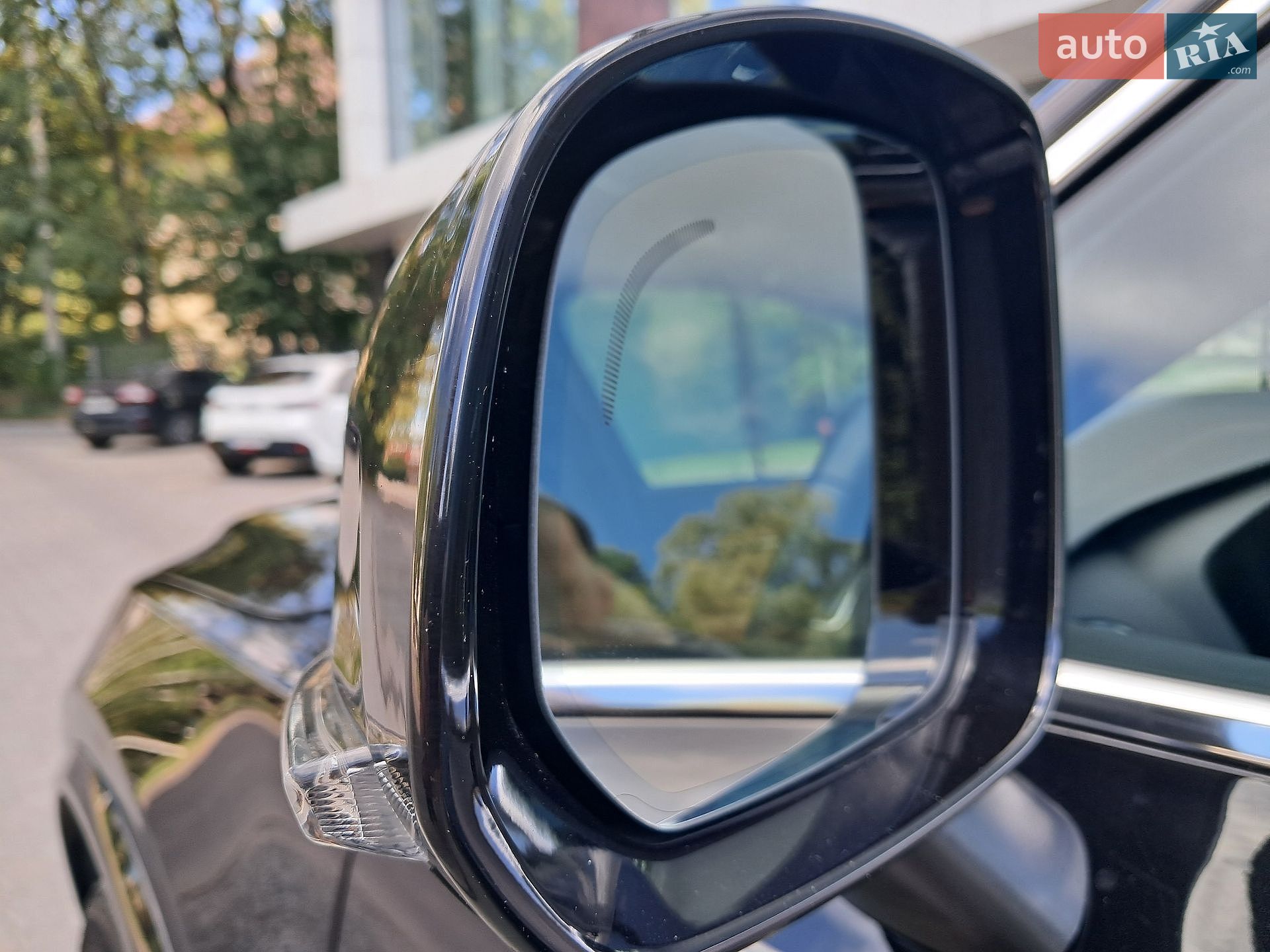 Volvo Xc90 2018 VIN YV4A22PL5J1366068 фото оголошення 19 з 52