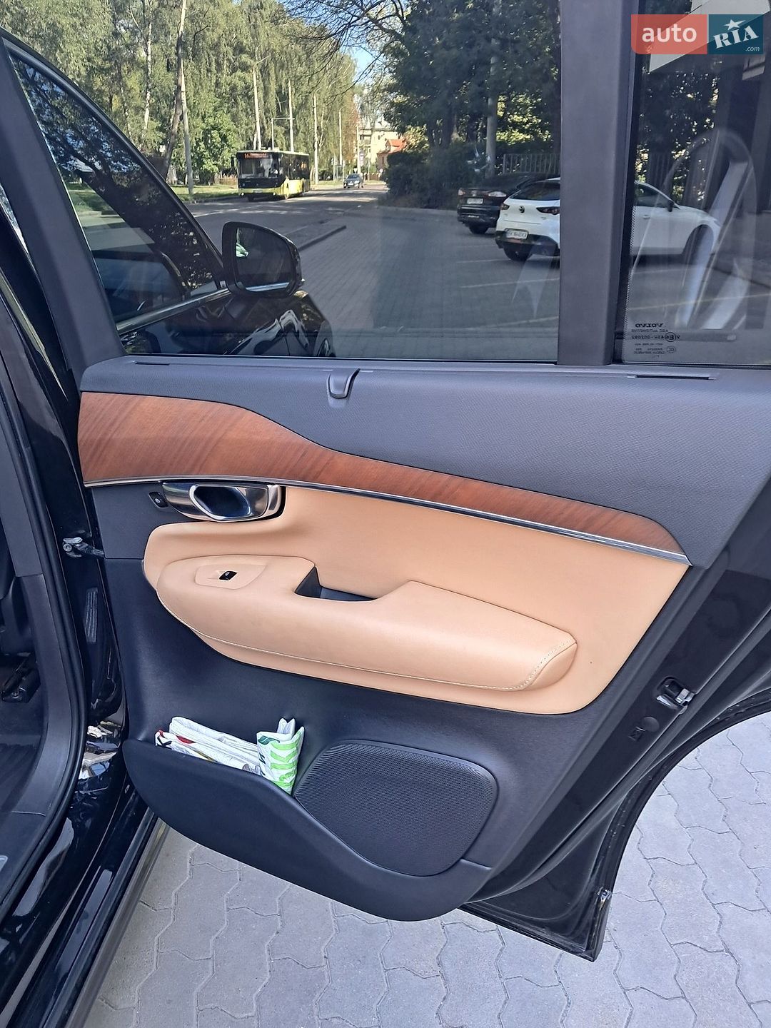 Volvo Xc90 2018 VIN YV4A22PL5J1366068 фото оголошення 34 з 52