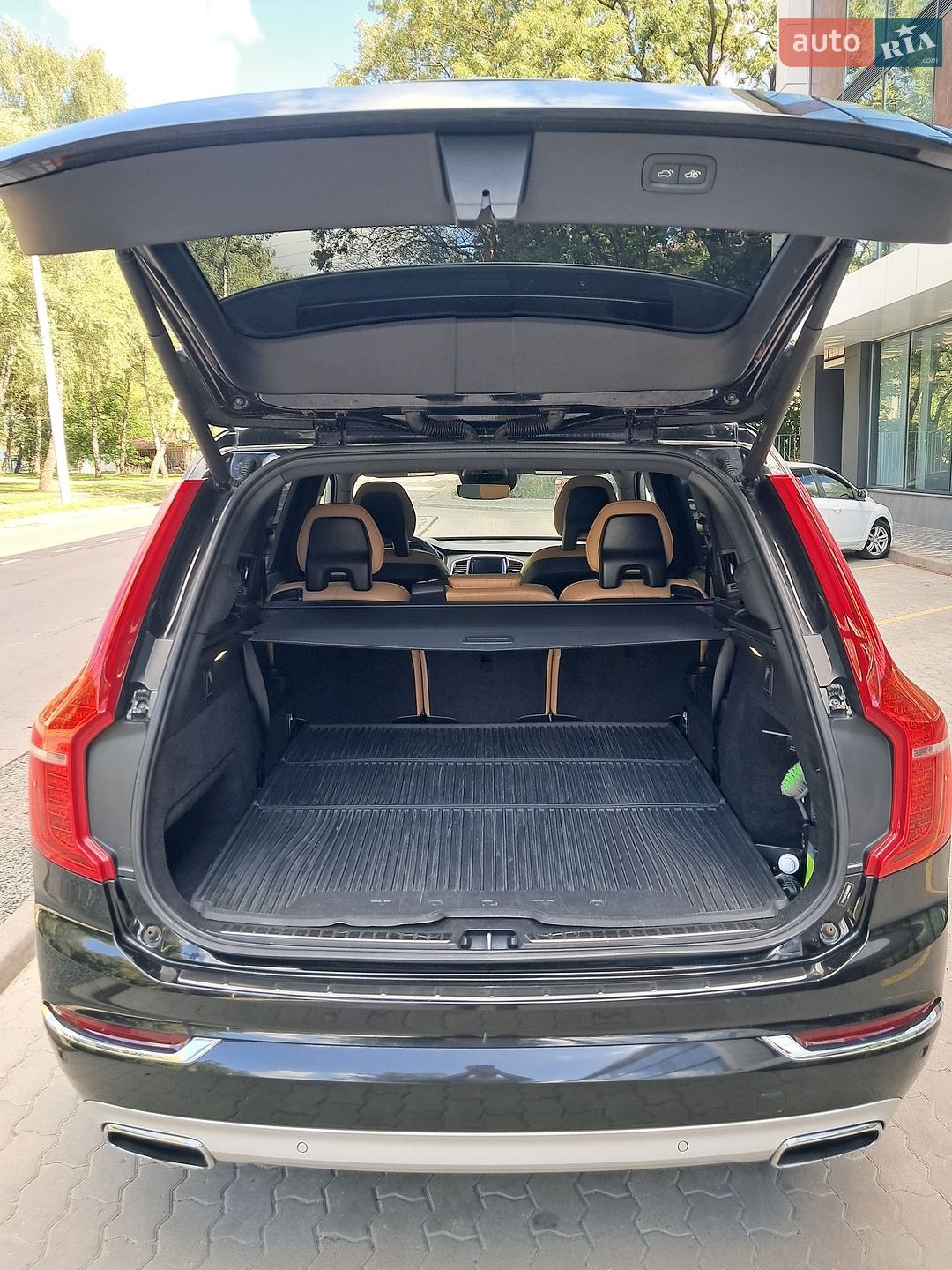 Volvo Xc90 2018 VIN YV4A22PL5J1366068 фото оголошення 46 з 52