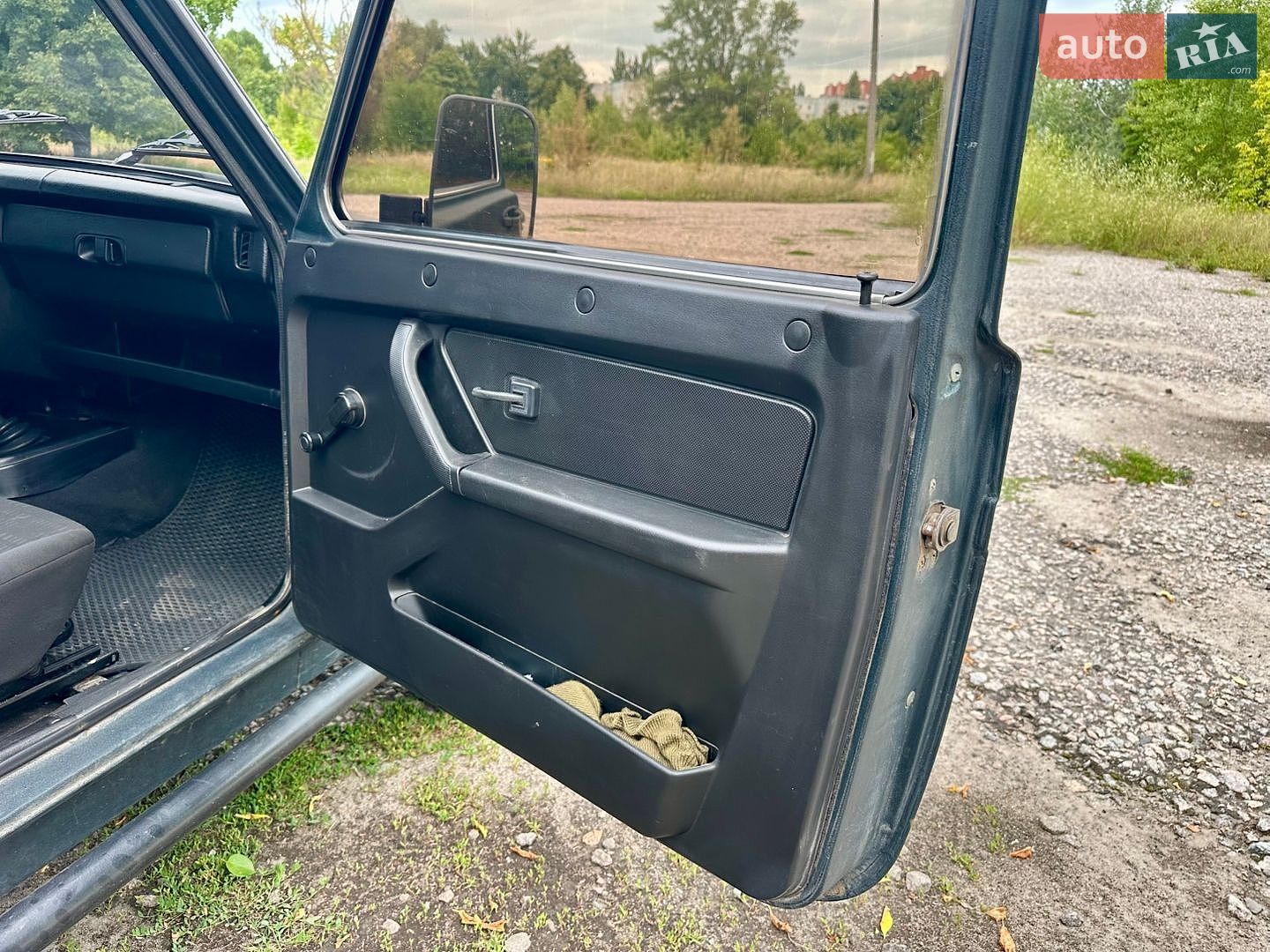 ВАЗ / Lada 21214 / 4x4 2005 VIN Y6L2121405L004191 фото оголошення 11 з 19