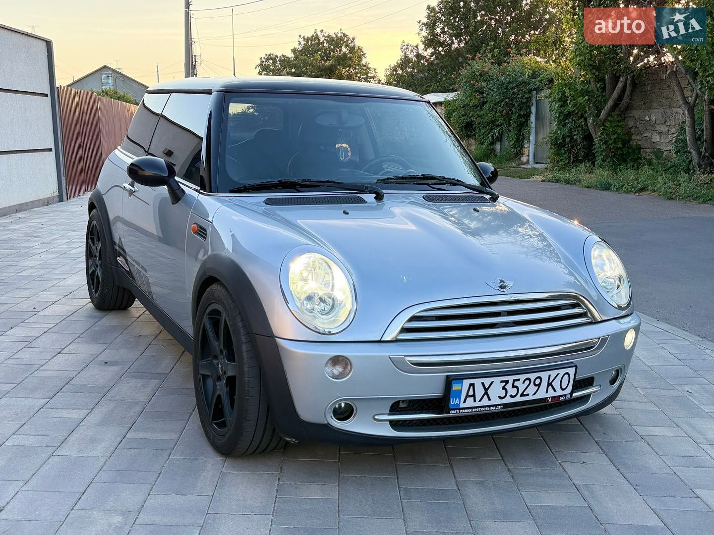 Mini Cooper 2004 VIN WMWRC31000TH47661 фото оголошення 3 з 5