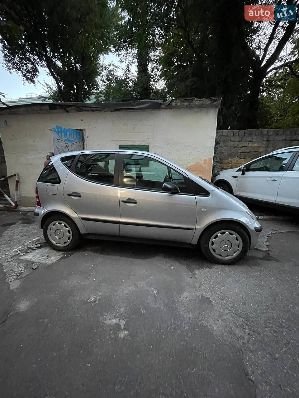 Mercedes-Benz A-Class 2002 VIN WDB1680331J764453 фото оголошення 9 з 17