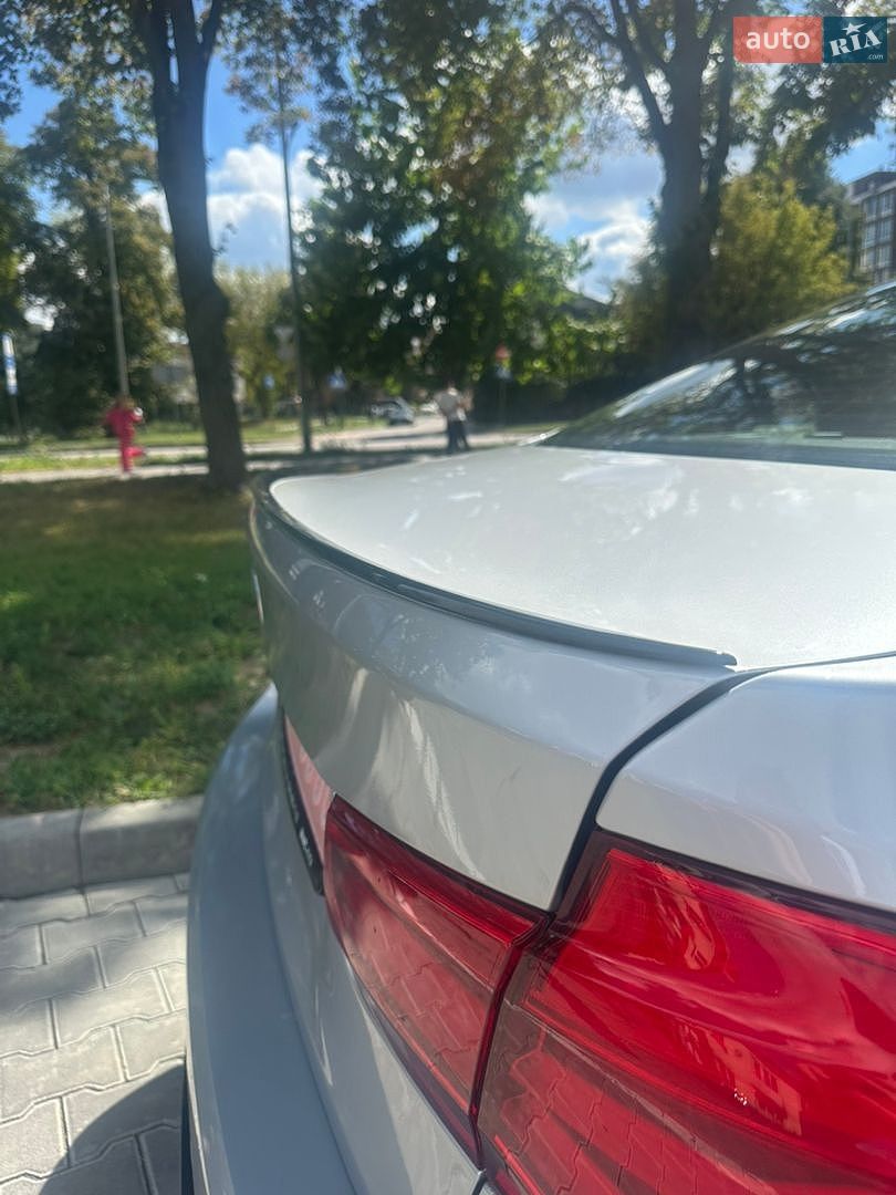 BMW 3 Series 2015 VIN WBA8E3G53GNT79772 фото оголошення 14 з 36