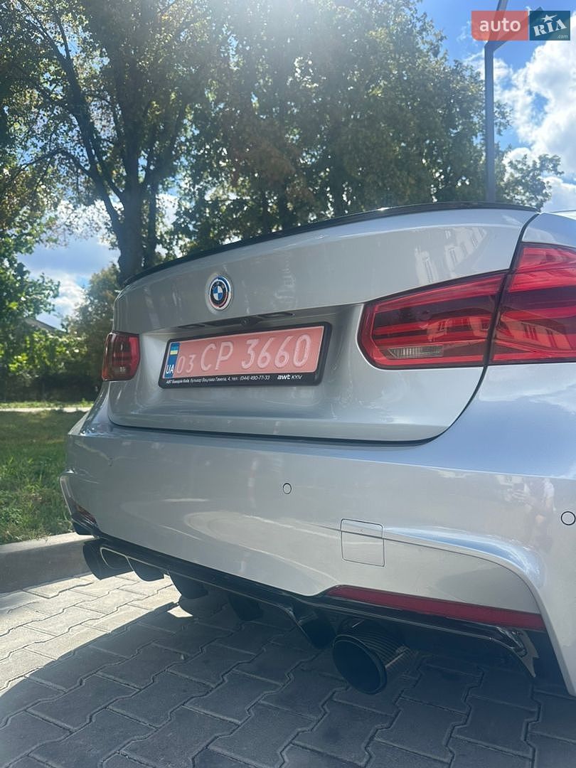 BMW 3 Series 2015 VIN WBA8E3G53GNT79772 фото оголошення 10 з 36