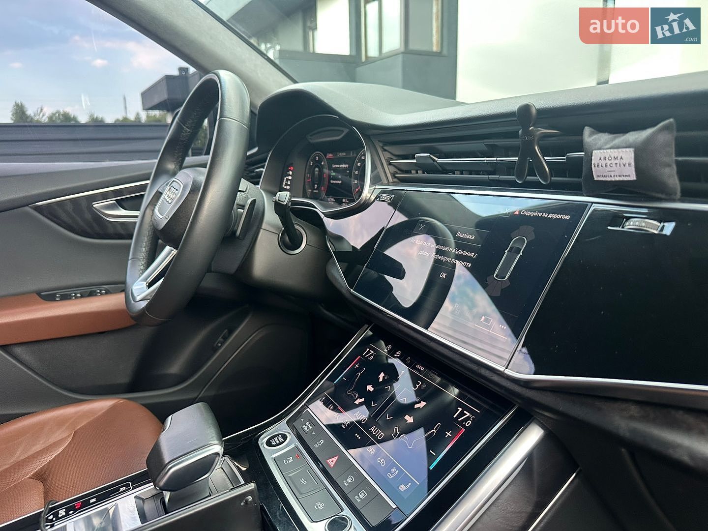 Audi Q8 2022 VIN WAUZZZF11ND014679 фото оголошення 20 з 44