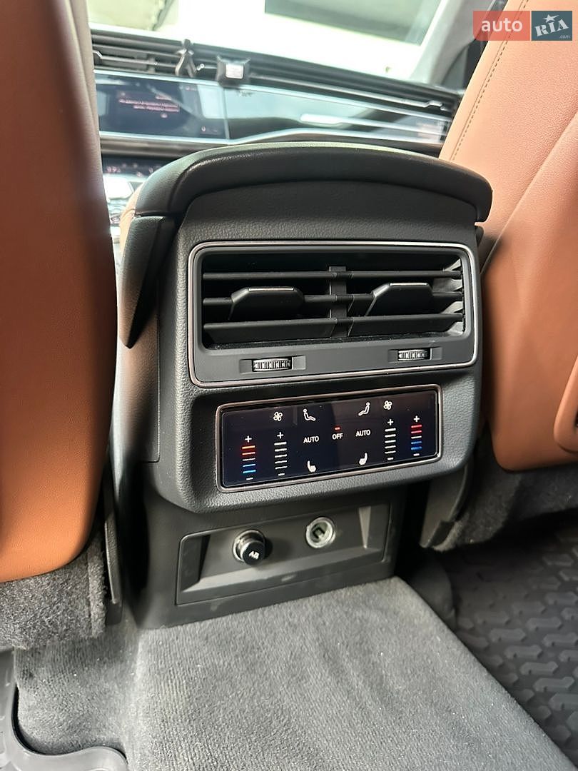 Audi Q8 2022 VIN WAUZZZF11ND014679 фото оголошення 26 з 44