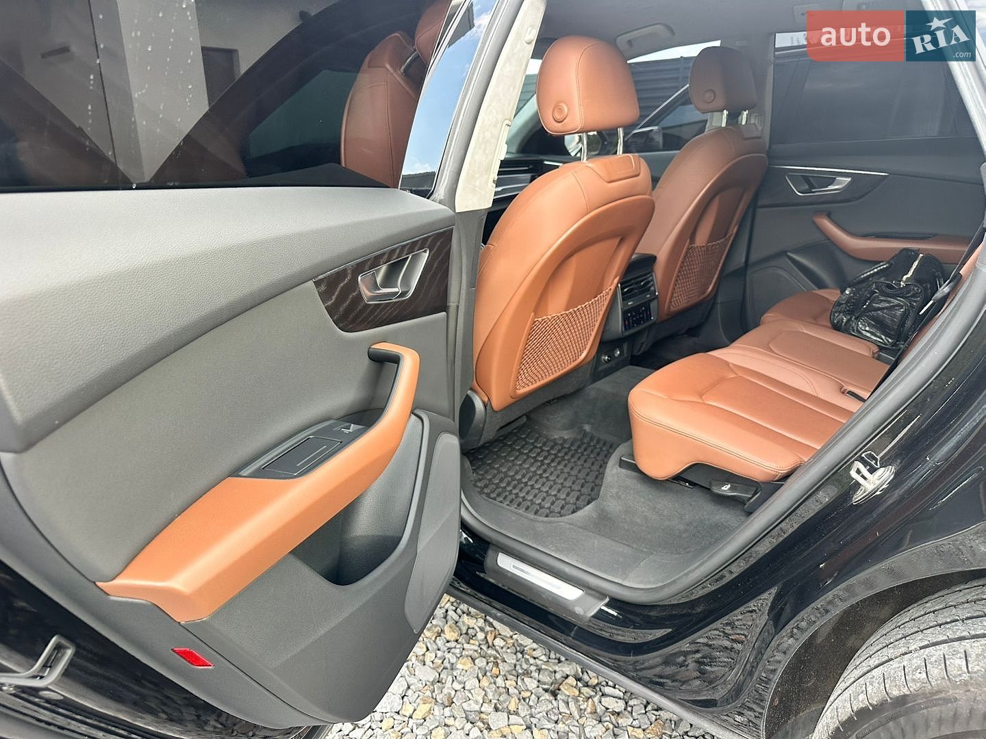 Audi Q8 2022 VIN WAUZZZF11ND014679 фото оголошення 28 з 44