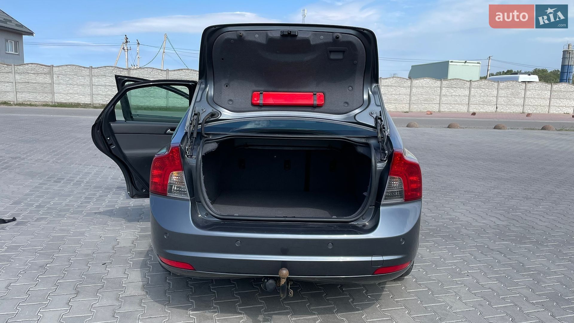 Volvo S40 2010 VIN YV1MS84E1B2541365 фото оголошення 8 з 17