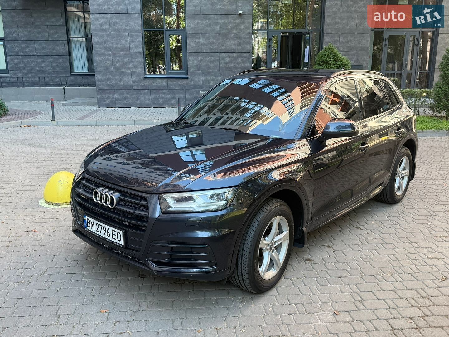 Audi Q5 2018 VIN WAUZZZFY6J2225301 фото оголошення 15 з 28
