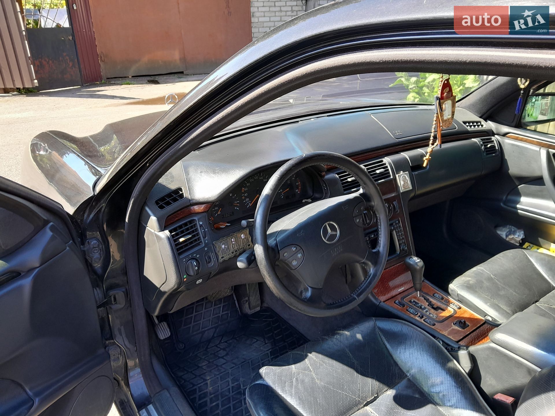 Mercedes-Benz E-Class 1999 VIN WDB2102061A852927 фото оголошення 8 з 10