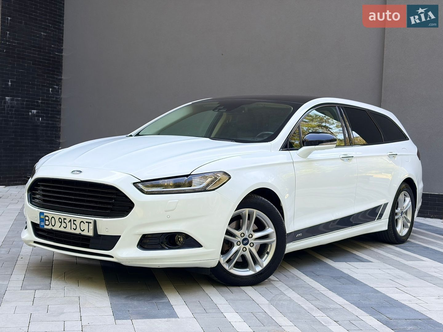Ford Mondeo 2017 VIN WF0FXXWPCFHJ88913 фото оголошення 5 з 32