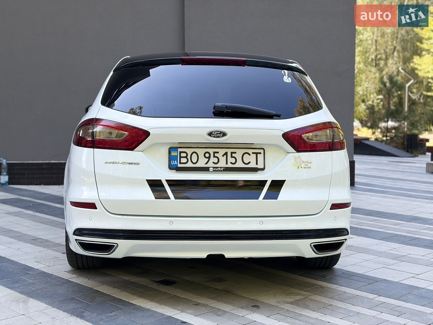 Ford Mondeo 2017 VIN WF0FXXWPCFHJ88913 фото оголошення 18 з 32