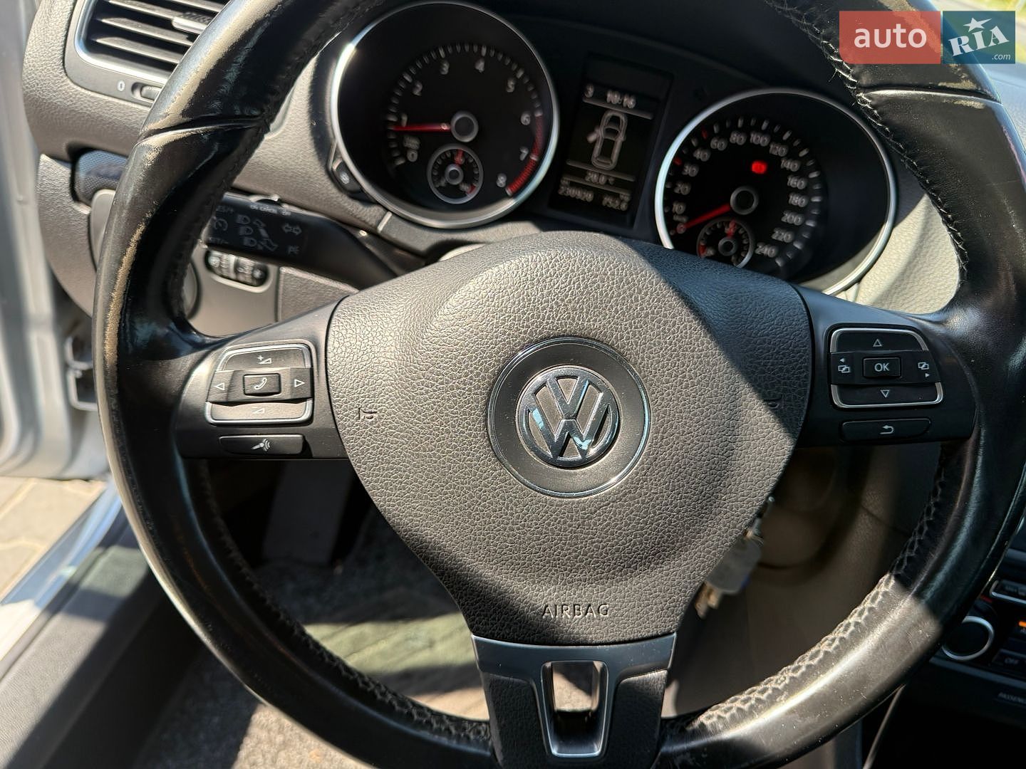 Volkswagen Golf 2011 VIN WVWZZZ1KZBP060471 фото оголошення 20 з 51