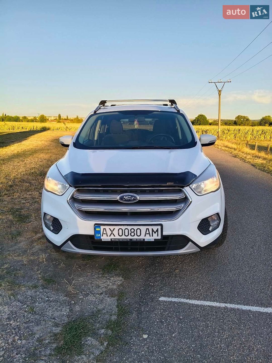 Ford Kuga 2018 VIN WF0AXXWPMAJM14146 фото оголошення 2 з 14