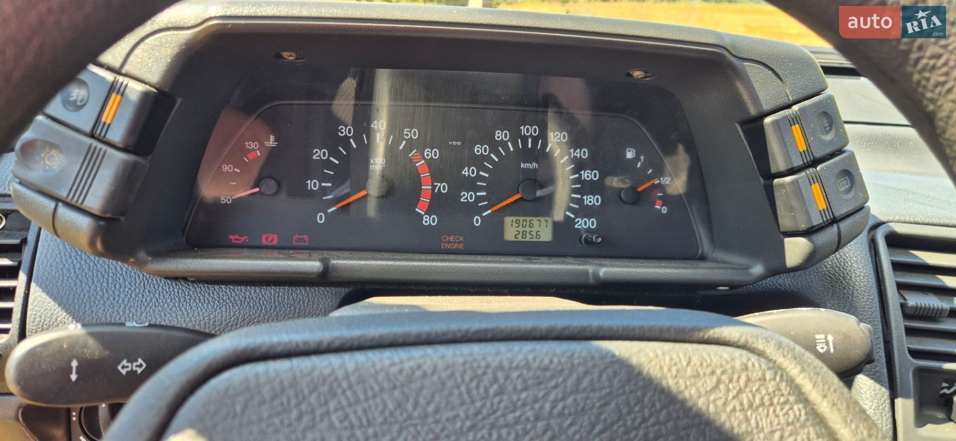 ВАЗ / Lada 2110 1999 VIN XTA211020Y0150109 фото оголошення 9 з 12