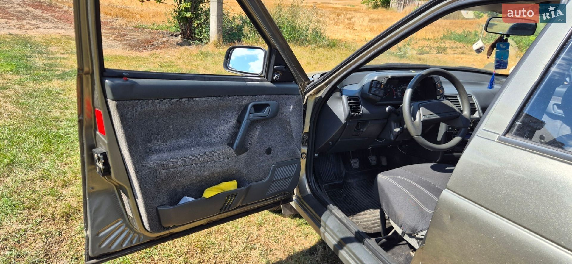 ВАЗ / Lada 2110 1999 VIN XTA211020Y0150109 фото оголошення 6 з 12