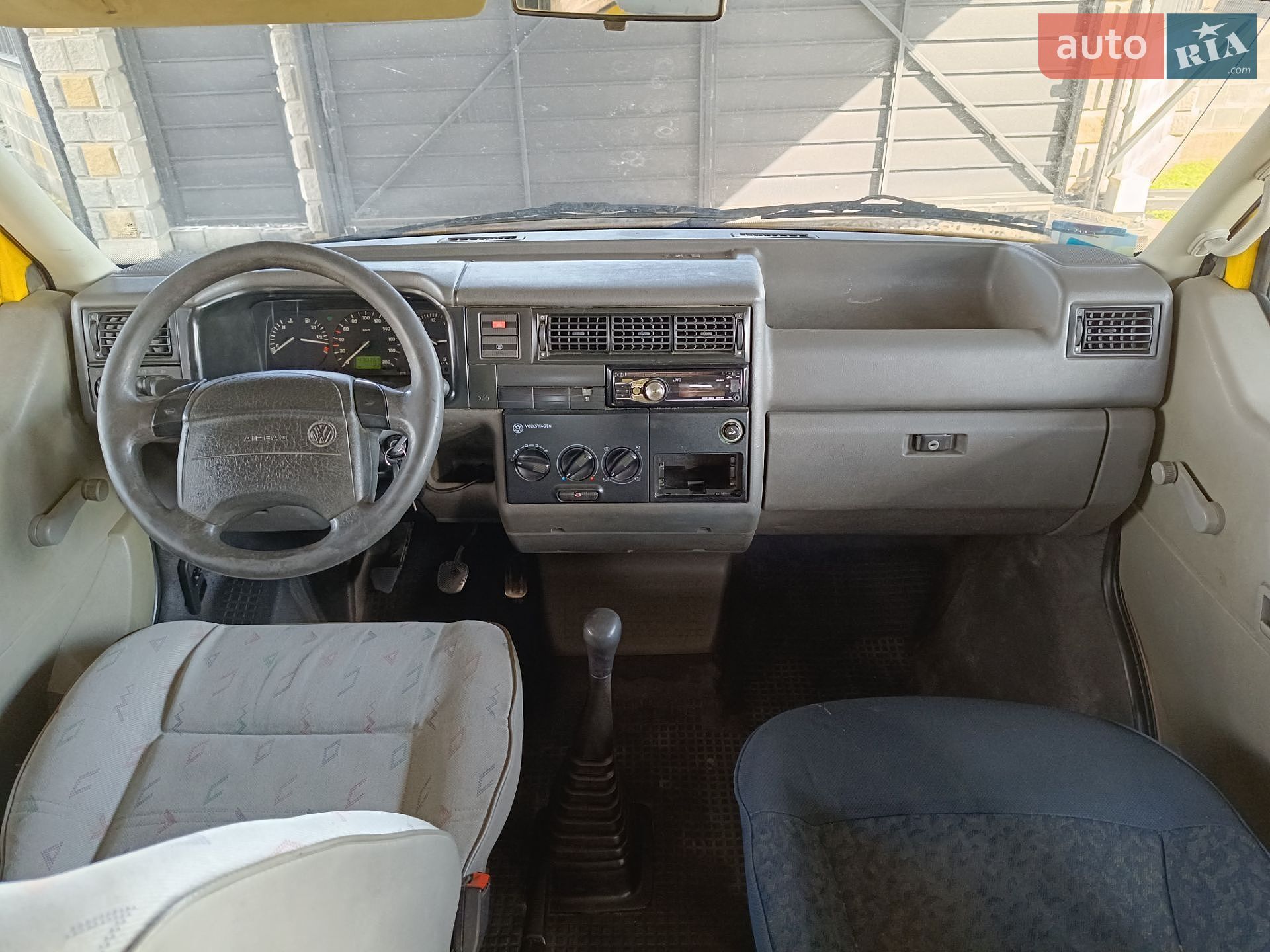 Volkswagen Transporter 1999 VIN WV1ZZZ70ZXX013006 фото оголошення 16 з 25