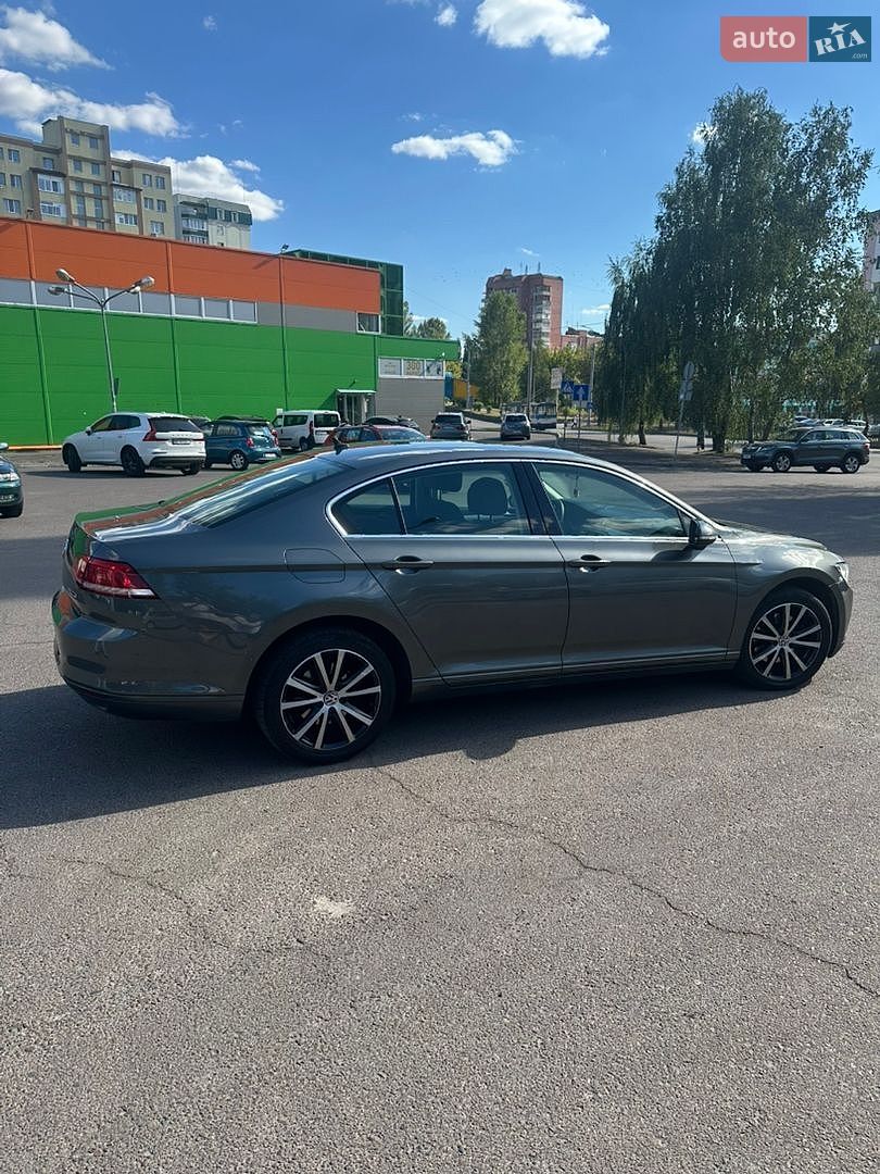 Volkswagen Passat 2016 VIN WVWZZZ3CZHE104644 фото оголошення 3 з 17