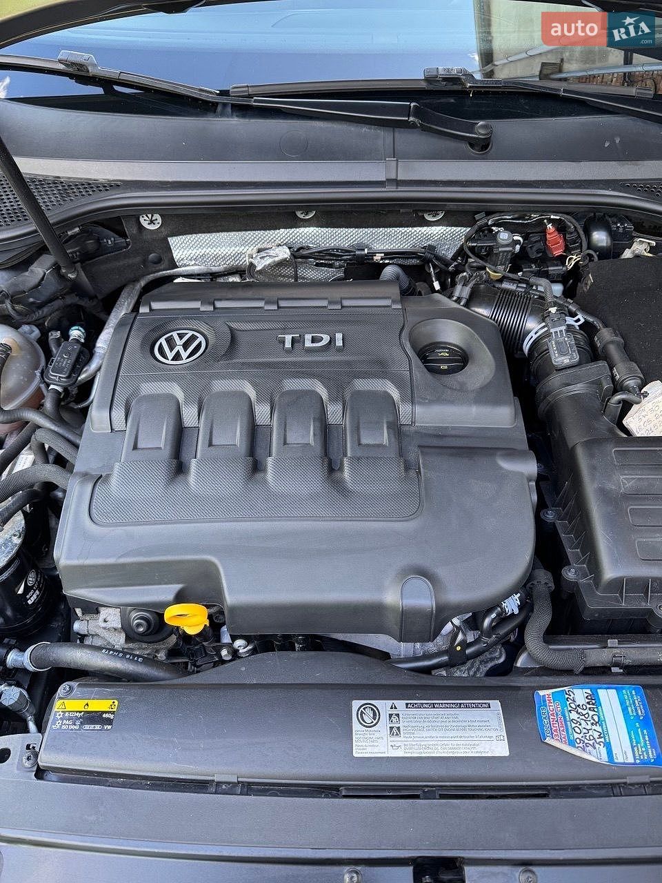 Volkswagen Passat 2016 VIN WVWZZZ3CZHE104644 фото оголошення 10 з 17