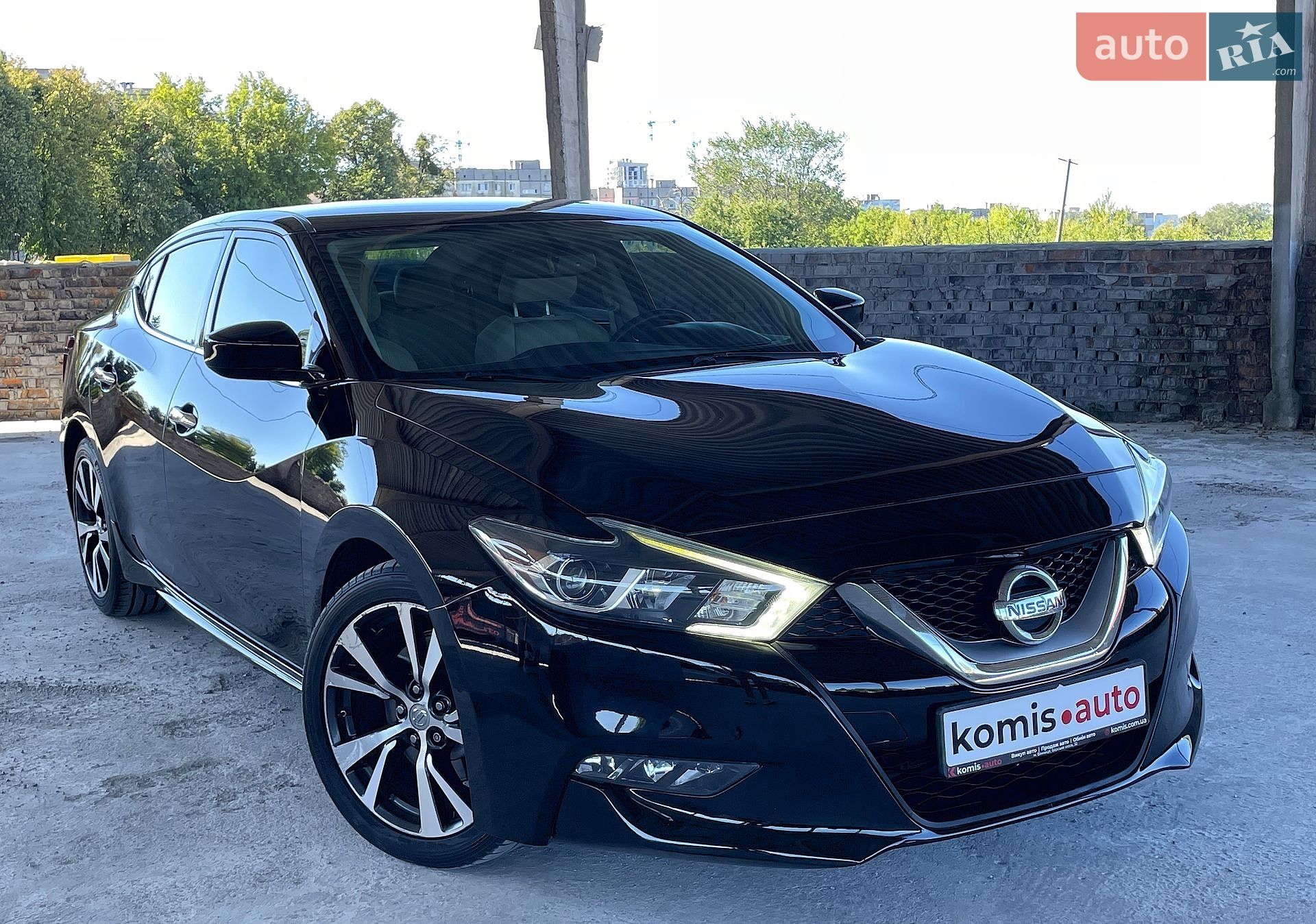Nissan Maxima 2016 VIN 1N4AA6AP2GC437285 фото оголошення 3 з 60