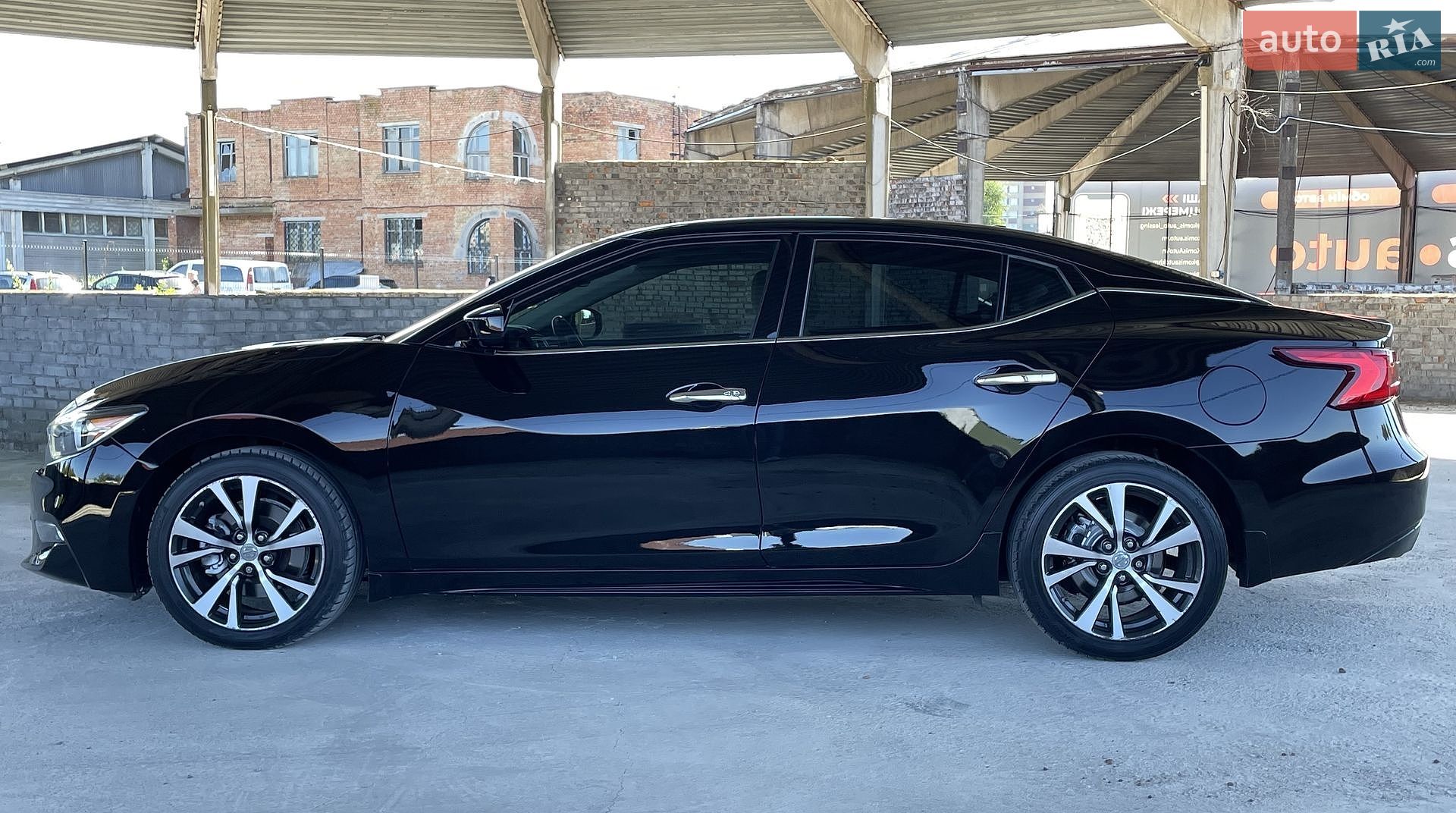 Nissan Maxima 2016 VIN 1N4AA6AP2GC437285 фото оголошення 26 з 60