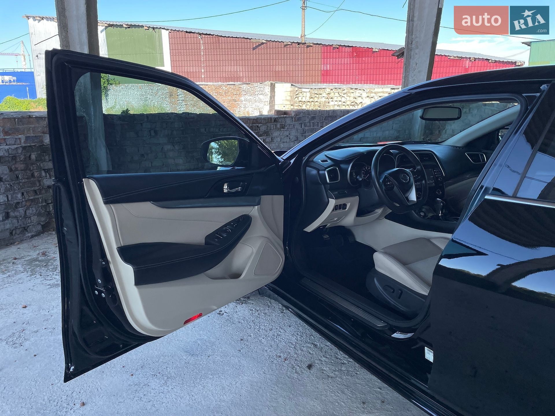 Nissan Maxima 2016 VIN 1N4AA6AP2GC437285 фото оголошення 31 з 60