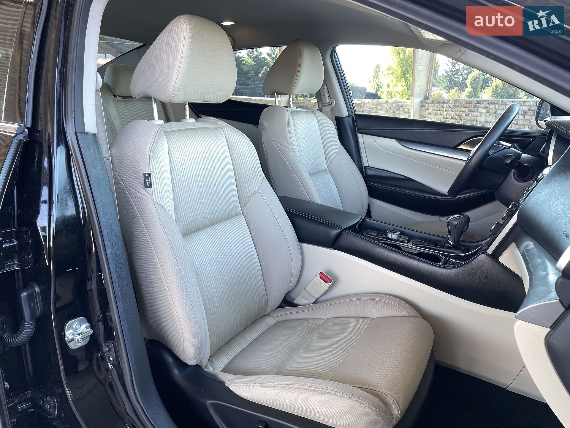 Nissan Maxima 2016 VIN 1N4AA6AP2GC437285 фото оголошення 43 з 60