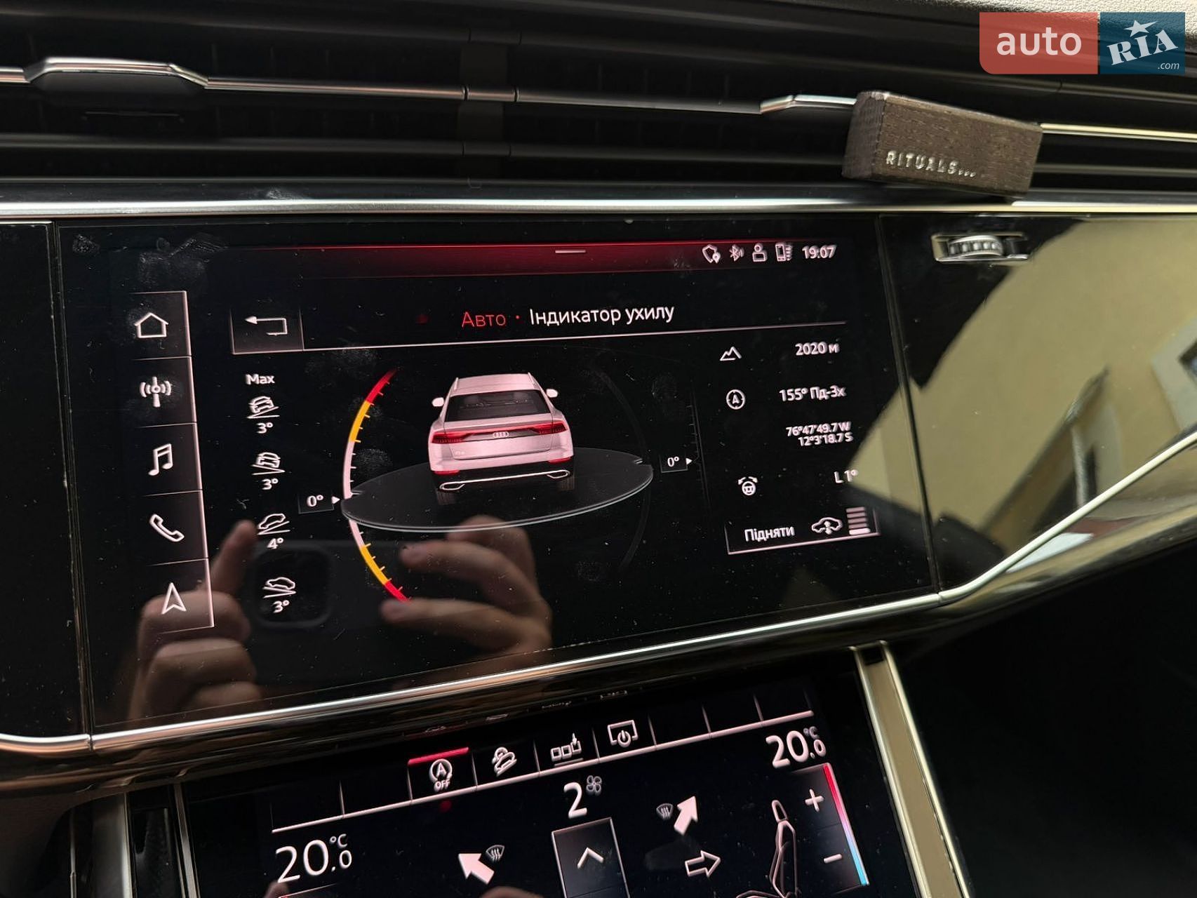 Audi Q8 2019 VIN WAUZZZF17KD024113 фото оголошення 30 з 32