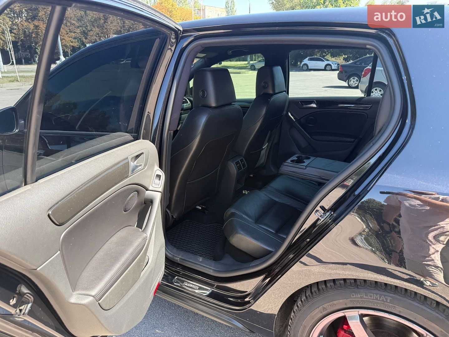 Volkswagen Golf GTI 2012 VIN WVWHV7AJ1CW255701 фото оголошення 12 з 19
