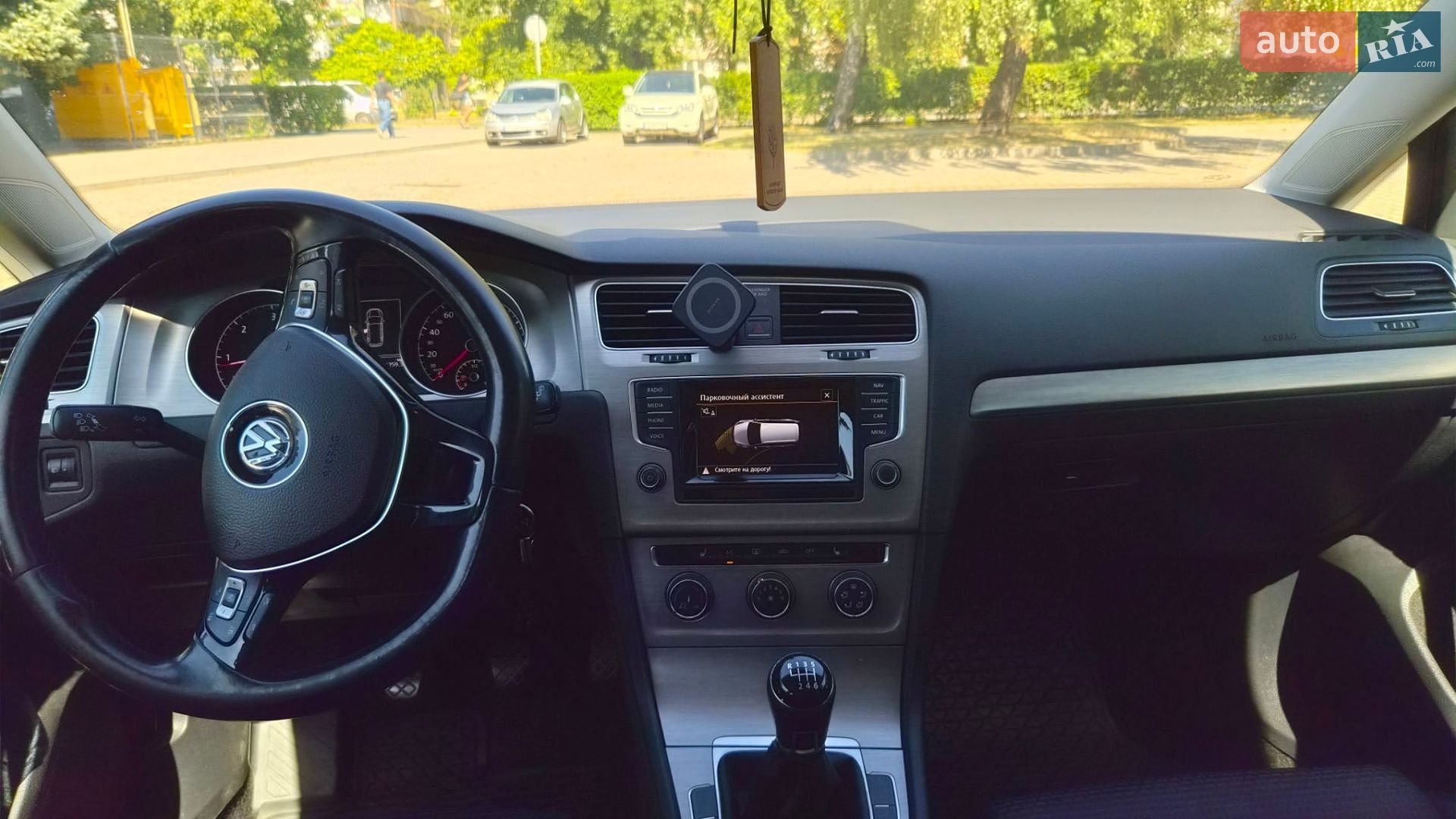 Volkswagen Golf 2014 VIN WVWZZZAUZFP567895 фото оголошення 8 з 13