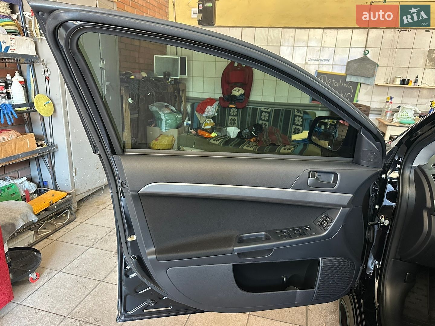 Mitsubishi Lancer 2011 VIN JMBSNCY2ABU007301 фото оголошення 9 з 20