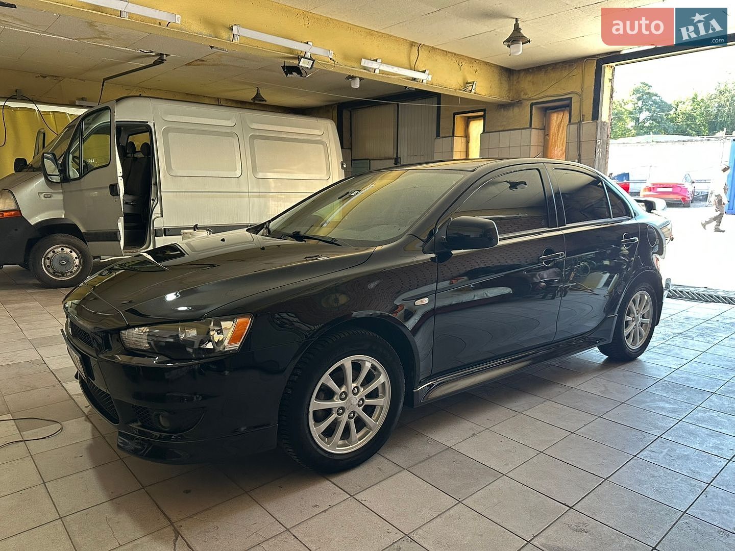 Mitsubishi Lancer 2011 VIN JMBSNCY2ABU007301 фото оголошення 8 з 20