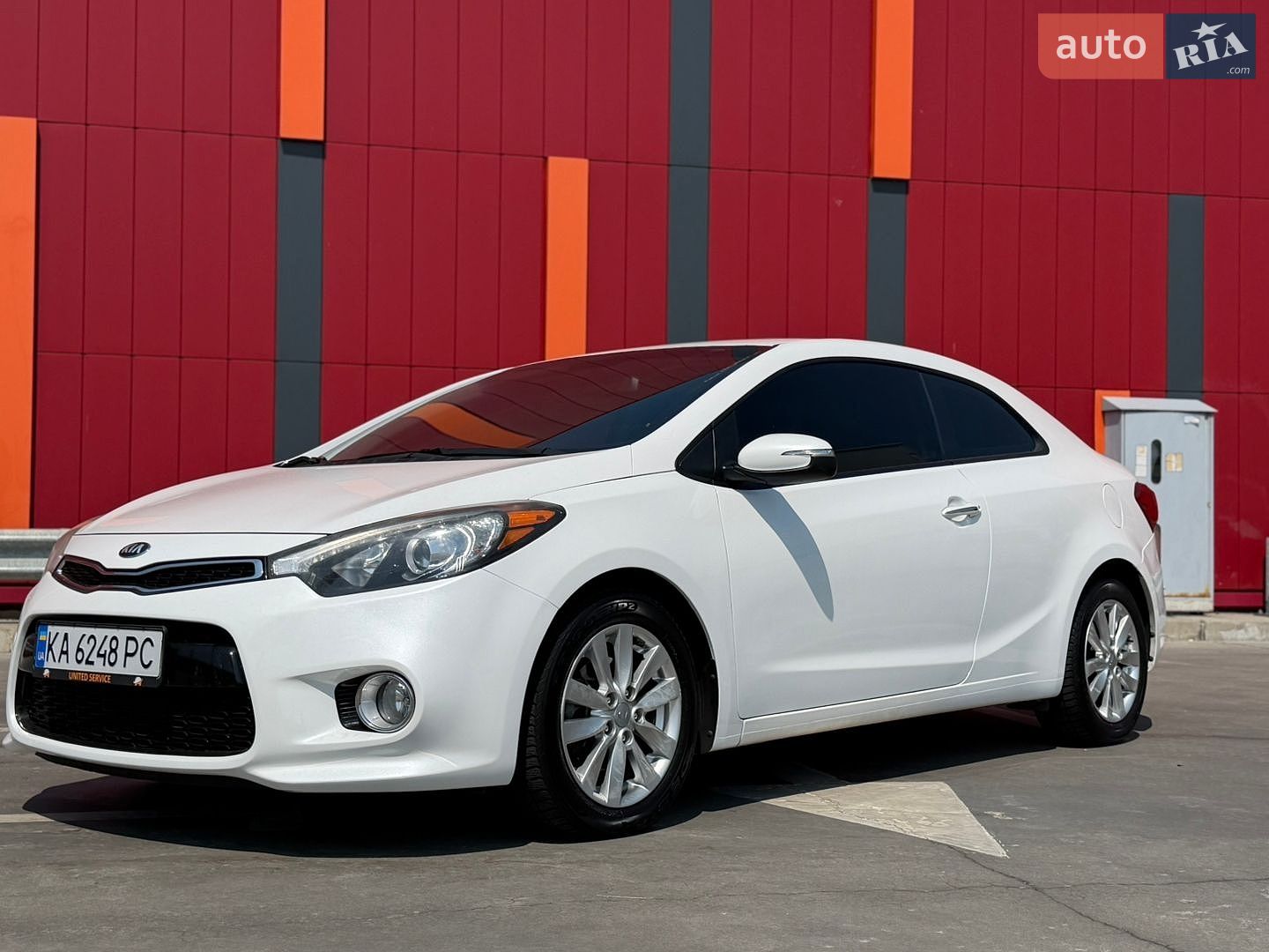 Kia Forte 2014 VIN KNAFX6A86F5389099 фото оголошення 2 з 35