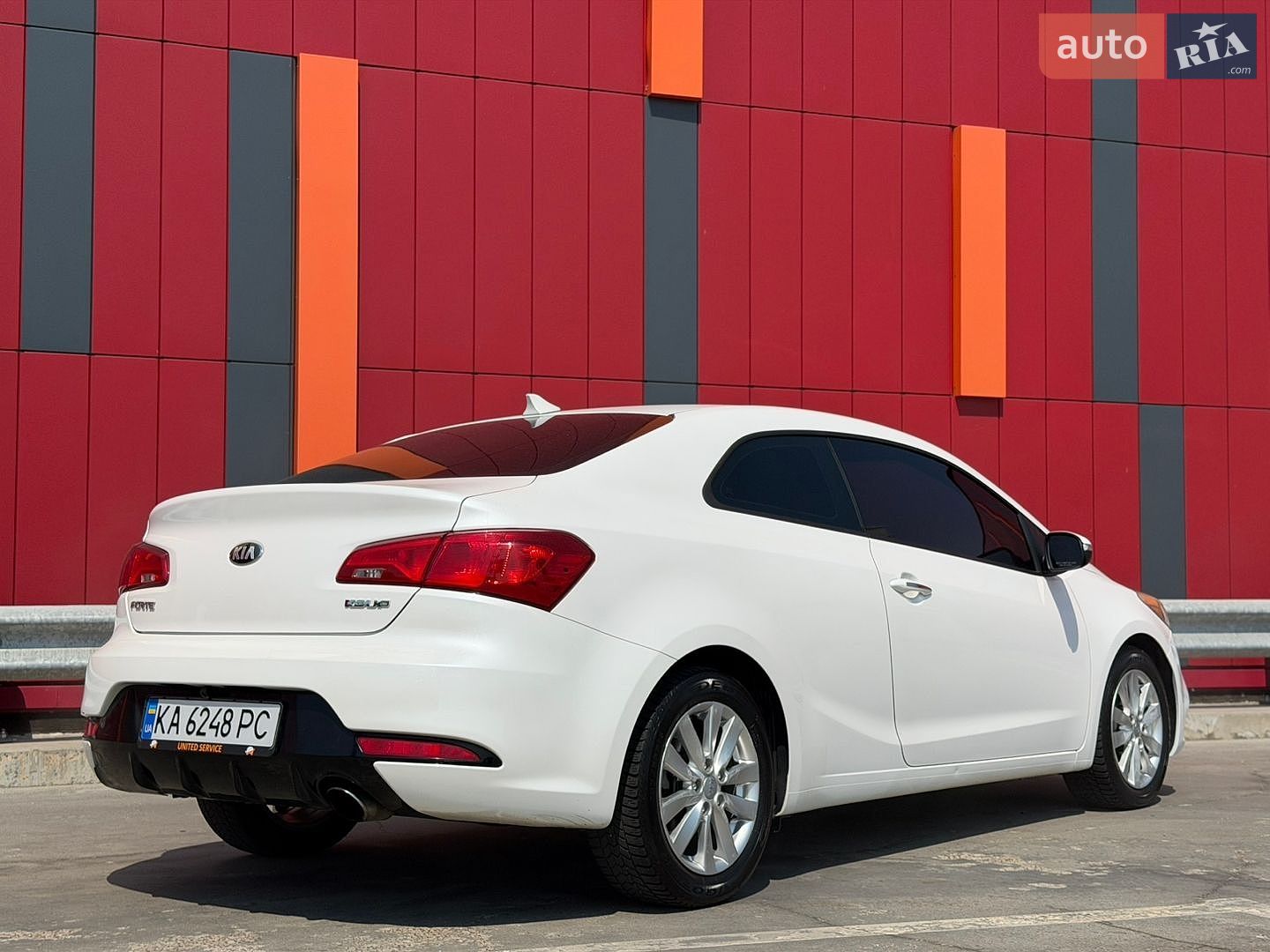 Kia Forte 2014 VIN KNAFX6A86F5389099 фото оголошення 10 з 35