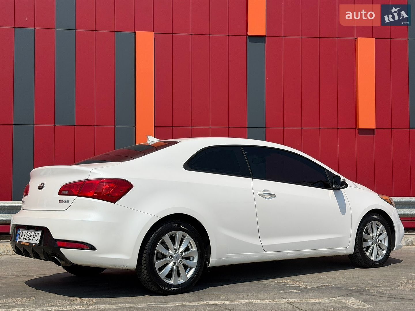 Kia Forte 2014 VIN KNAFX6A86F5389099 фото оголошення 9 з 35