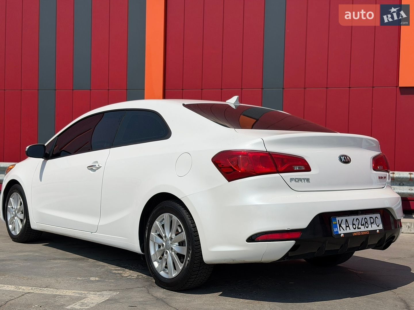 Kia Forte 2014 VIN KNAFX6A86F5389099 фото оголошення 14 з 35