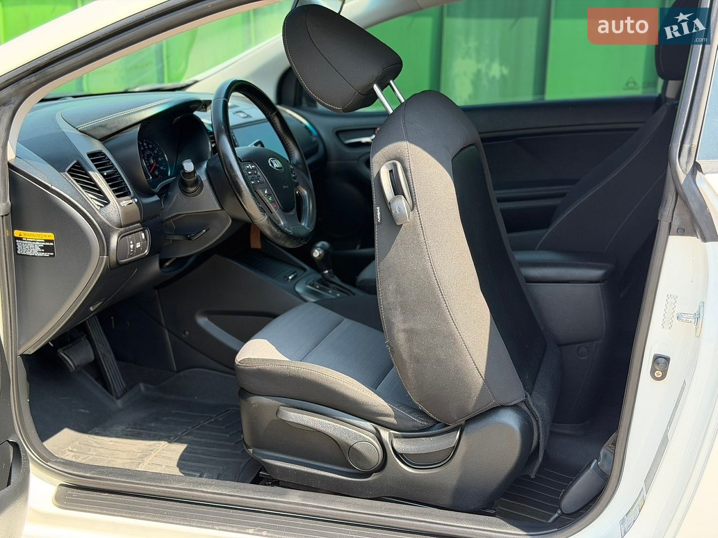 Kia Forte 2014 VIN KNAFX6A86F5389099 фото оголошення 19 з 35